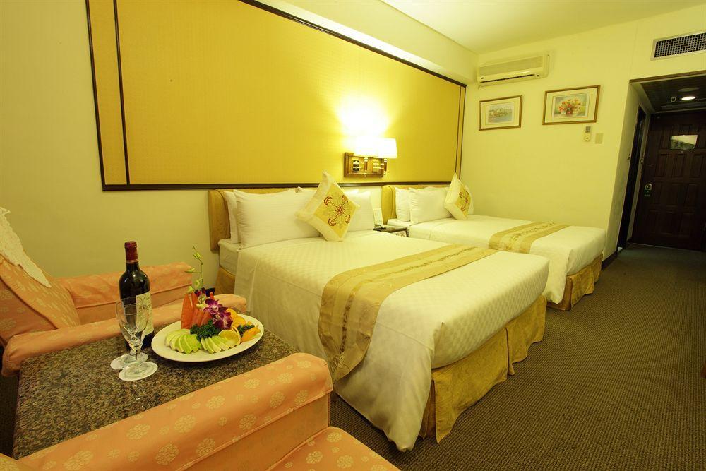 Pleasant Hotels International Taoyuan Exterior photo