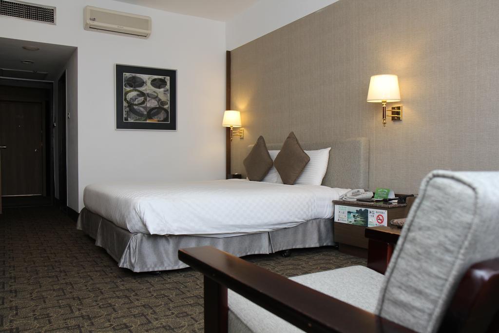 Pleasant Hotels International Taoyuan Exterior photo