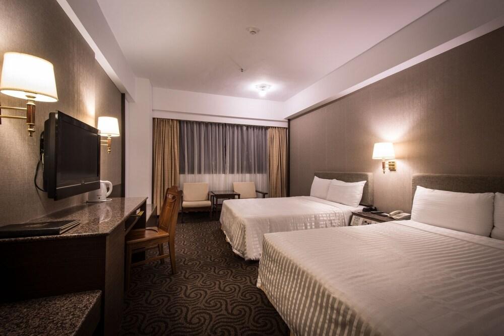 Pleasant Hotels International Taoyuan Exterior photo